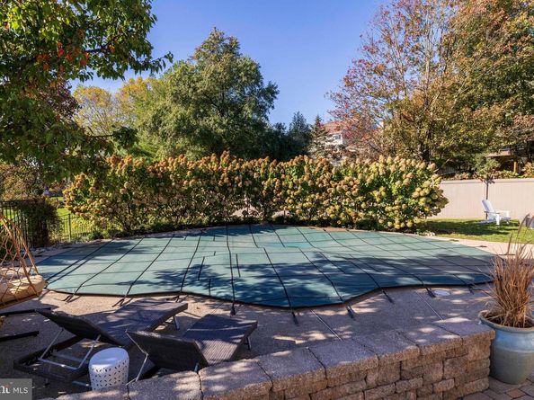 24 Brinker Drive N, Doylestown PA 18901