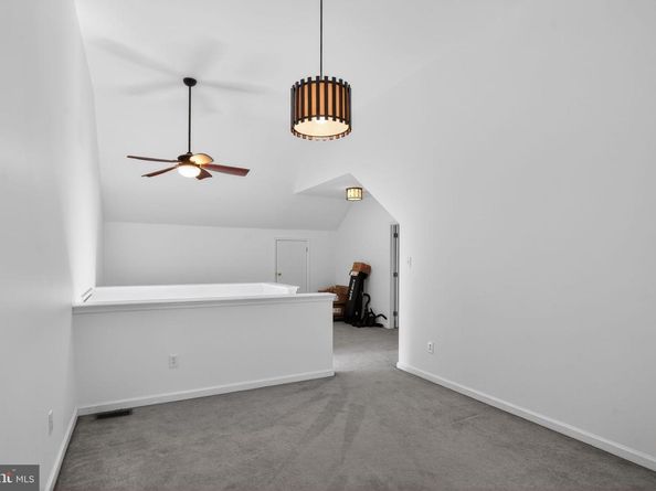 201 Victoria Court, Ambler PA 19002