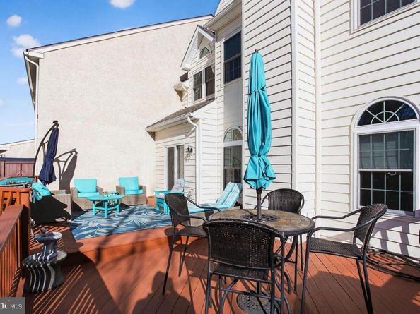 201 Victoria Court, Ambler PA 19002