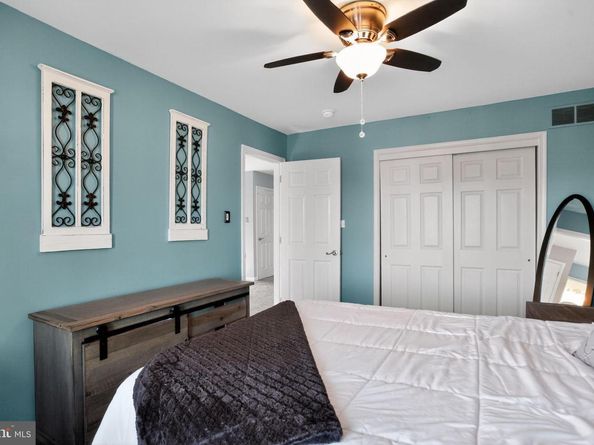 201 Victoria Court, Ambler PA 19002