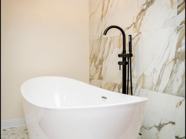 178 W Manheim Street, Philadelphia PA 19144