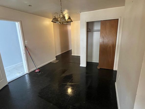 178 W Manheim Street, Philadelphia PA 19144