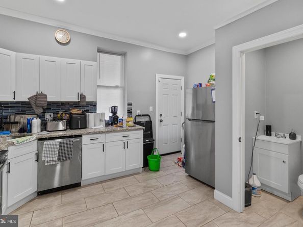 2401 N Hollywood Street, Philadelphia PA 19132