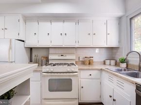 3508 Valley Drive, Alexandria VA 22302