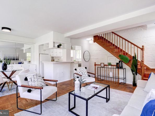 3508 Valley Drive, Alexandria VA 22302