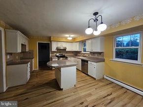 1004 Aspen Court, Conshohocken PA 19428