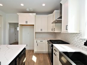 942 Stein Court, Warminster PA 18974