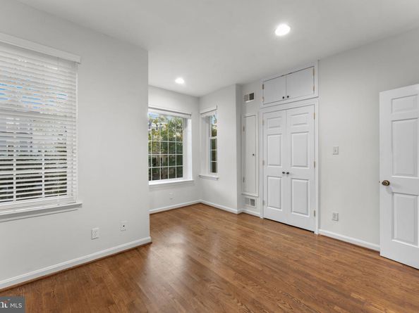 614 8TH Street NE, Washington DC 20002