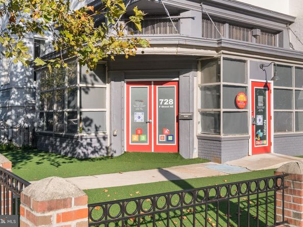 614 8TH Street NE, Washington DC 20002