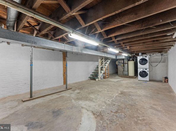 614 8TH Street NE, Washington DC 20002