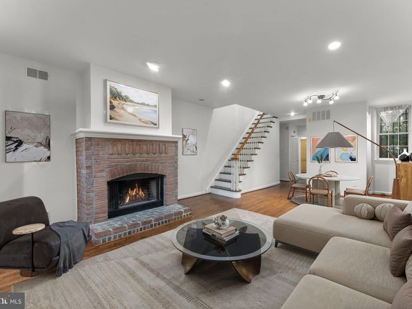 614 8TH Street NE, Washington DC 20002