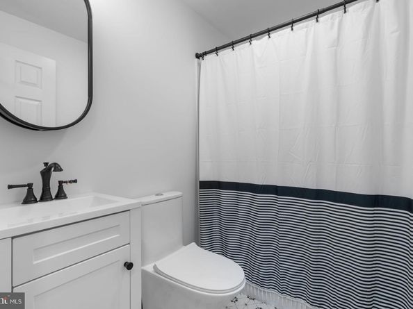 732 Salter Street, Philadelphia PA 19147