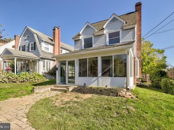 243 Rock Glen Road