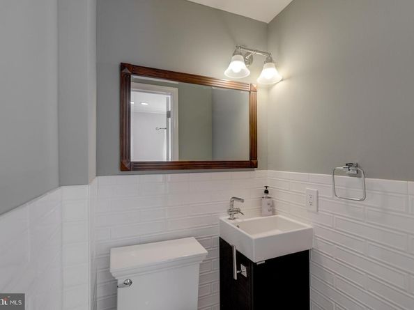 243 Rock Glen Road, Wynnewood PA 19096