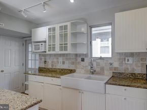 243 Rock Glen Road, Wynnewood PA 19096