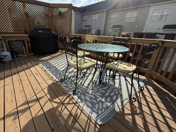 20900 Butterwood Falls Terrace, Sterling VA 20165
