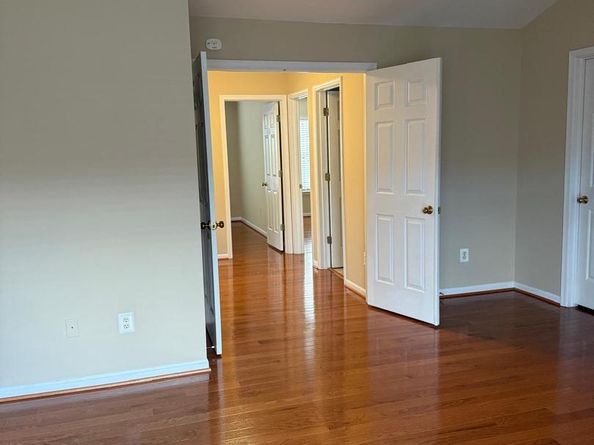 20900 Butterwood Falls Terrace, Sterling VA 20165