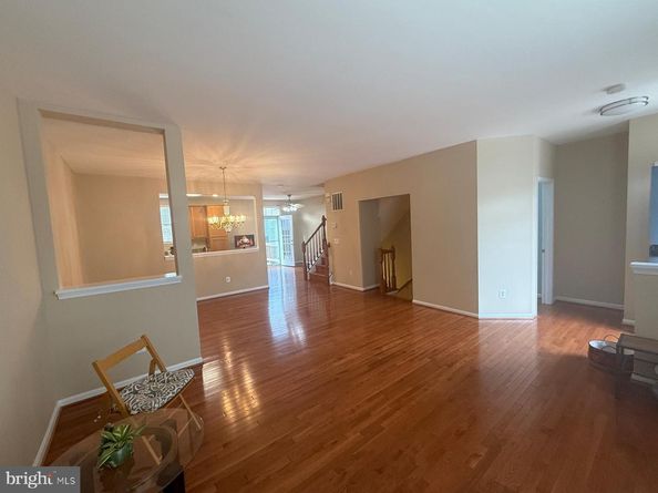 20900 Butterwood Falls Terrace, Sterling VA 20165