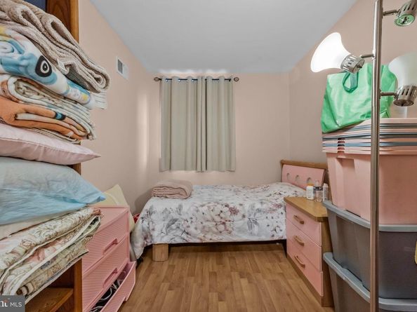 1627 Borbeck Avenue, Philadelphia PA 19111