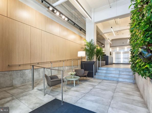 2200 Arch Street 1208, Philadelphia PA 19103