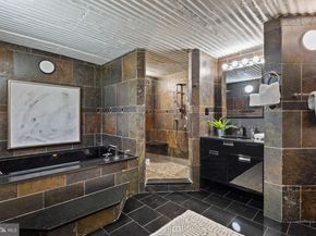 2200 Arch Street 1208, Philadelphia PA 19103