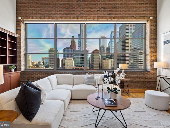 2200 Arch Street 1208, Philadelphia PA 19103