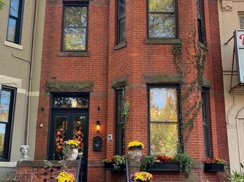 811 Massachusetts Avenue NE