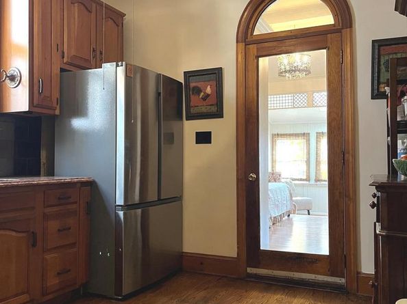 811 Massachusetts Avenue NE, Washington DC 20002