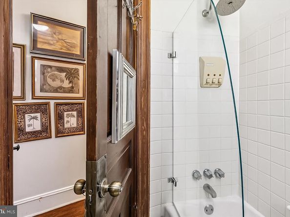 811 Massachusetts Avenue NE, Washington DC 20002