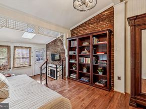 811 Massachusetts Avenue NE, Washington DC 20002