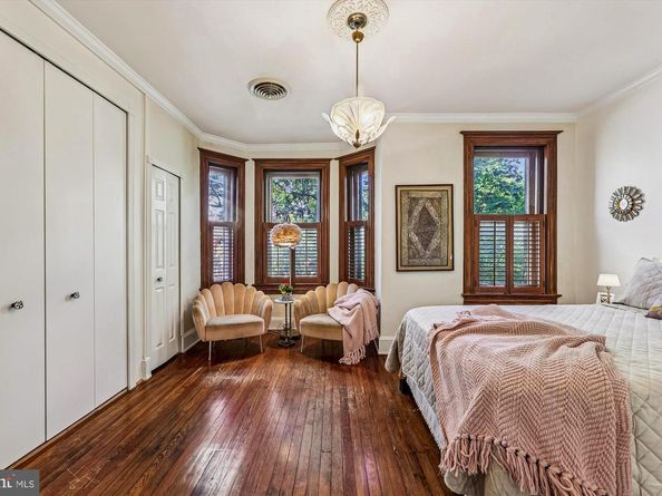 811 Massachusetts Avenue NE, Washington DC 20002