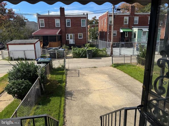 3229 12TH Place SE, Washington DC 20032