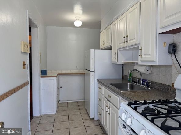 3229 12TH Place SE, Washington DC 20032