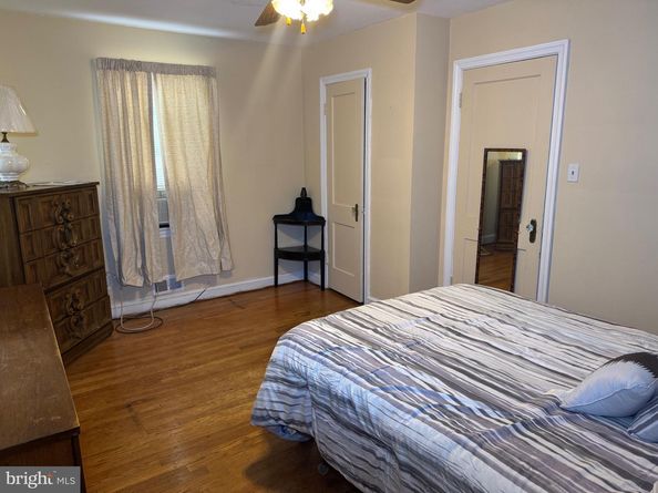 3229 12TH Place SE, Washington DC 20032