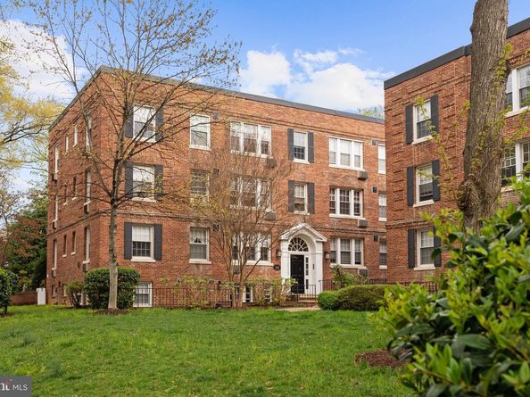 4491 Macarthur Boulevard NW 303, Washington DC 20007