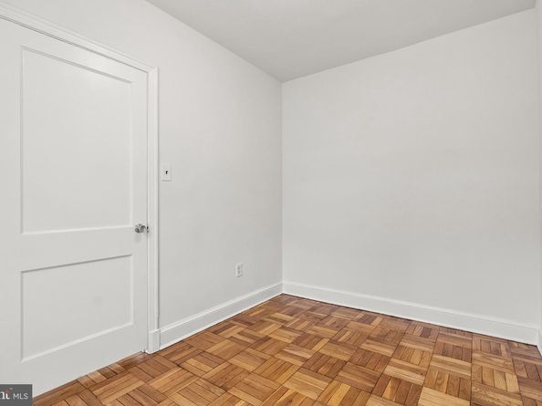 4491 Macarthur Boulevard NW 303, Washington DC 20007