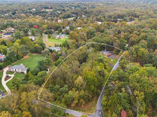 10900 Tara Road, Potomac MD 20854