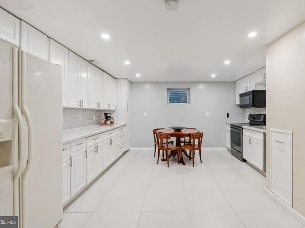 10900 Tara Road, Potomac MD 20854