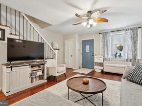 416 Hermit Street, Philadelphia PA 19128