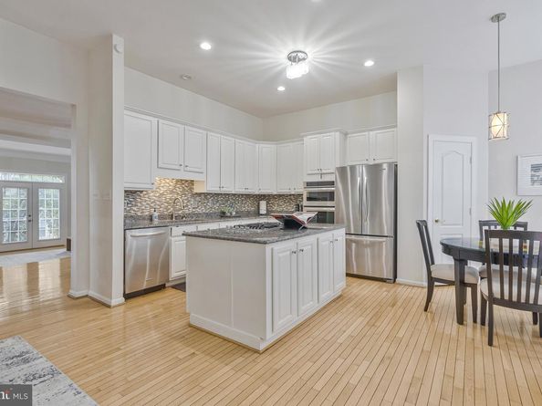 2802 Saint Croix Drive, Vienna VA 22180
