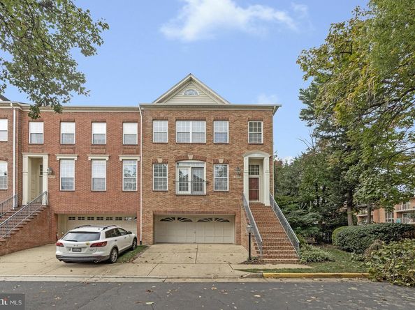 2802 Saint Croix Drive, Vienna VA 22180