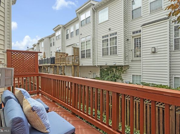 2802 Saint Croix Drive, Vienna VA 22180