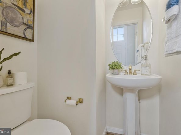 2802 Saint Croix Drive, Vienna VA 22180
