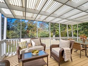 1336 N Ivanhoe Street N, Alexandria VA 22304