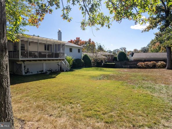 1336 N Ivanhoe Street N, Alexandria VA 22304