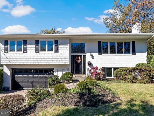 1336 N Ivanhoe Street N, Alexandria VA 22304
