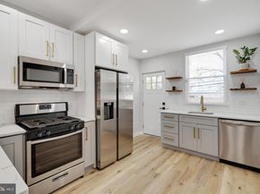 1424 N Dover Street, Philadelphia PA 19121