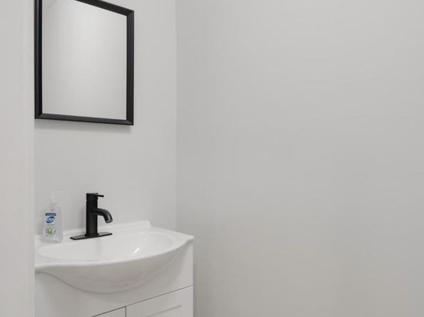 1424 N Dover Street, Philadelphia PA 19121