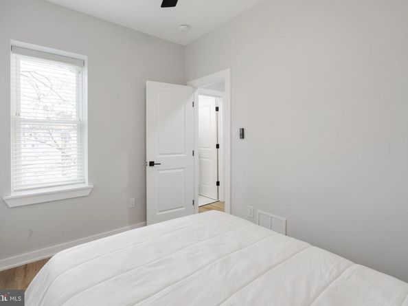 1424 N Dover Street, Philadelphia PA 19121