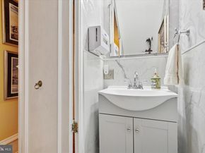 168 Gay Street, Philadelphia PA 19127